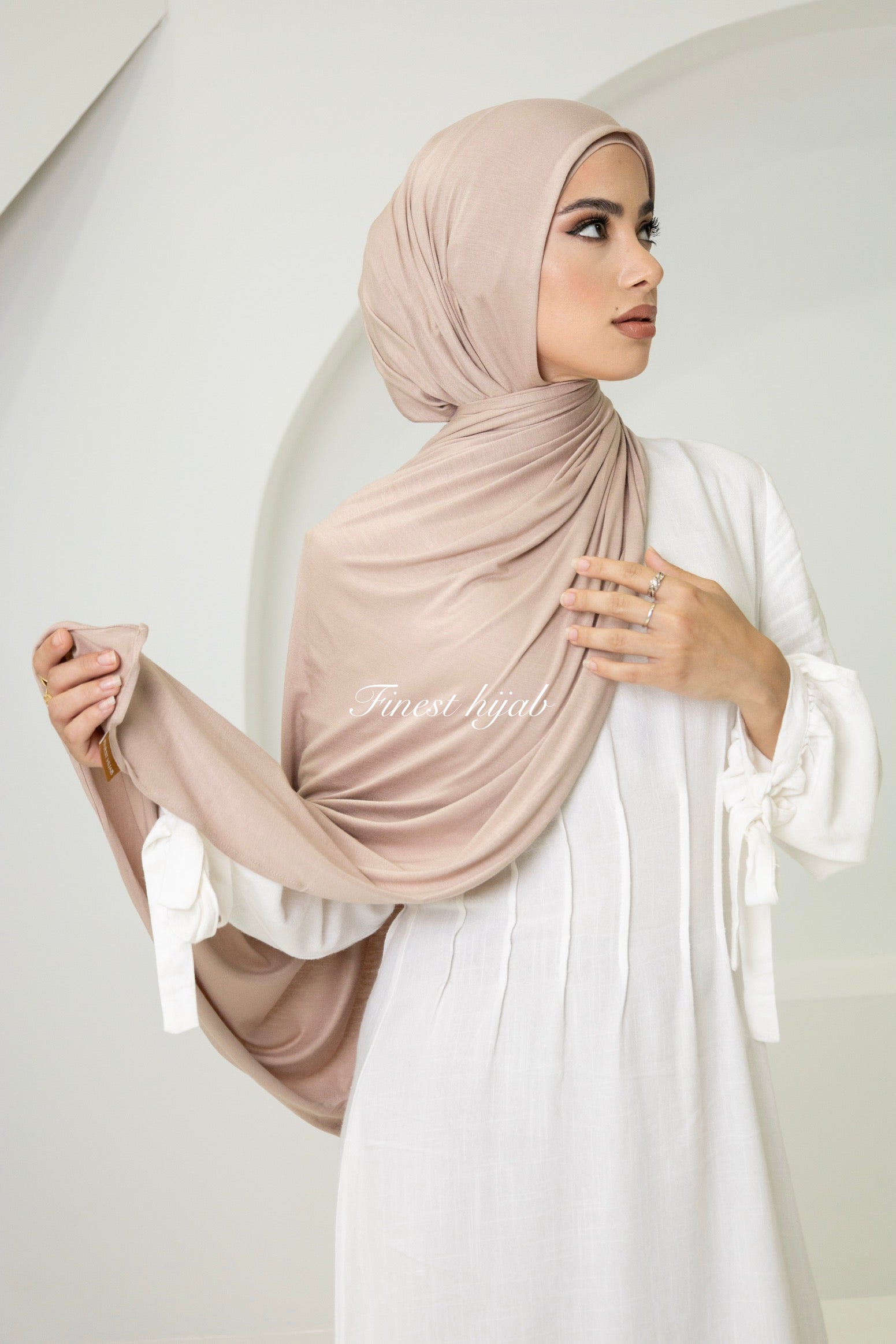 EASY WEAR NUDE BEIGE UNDER CAP HIJAB