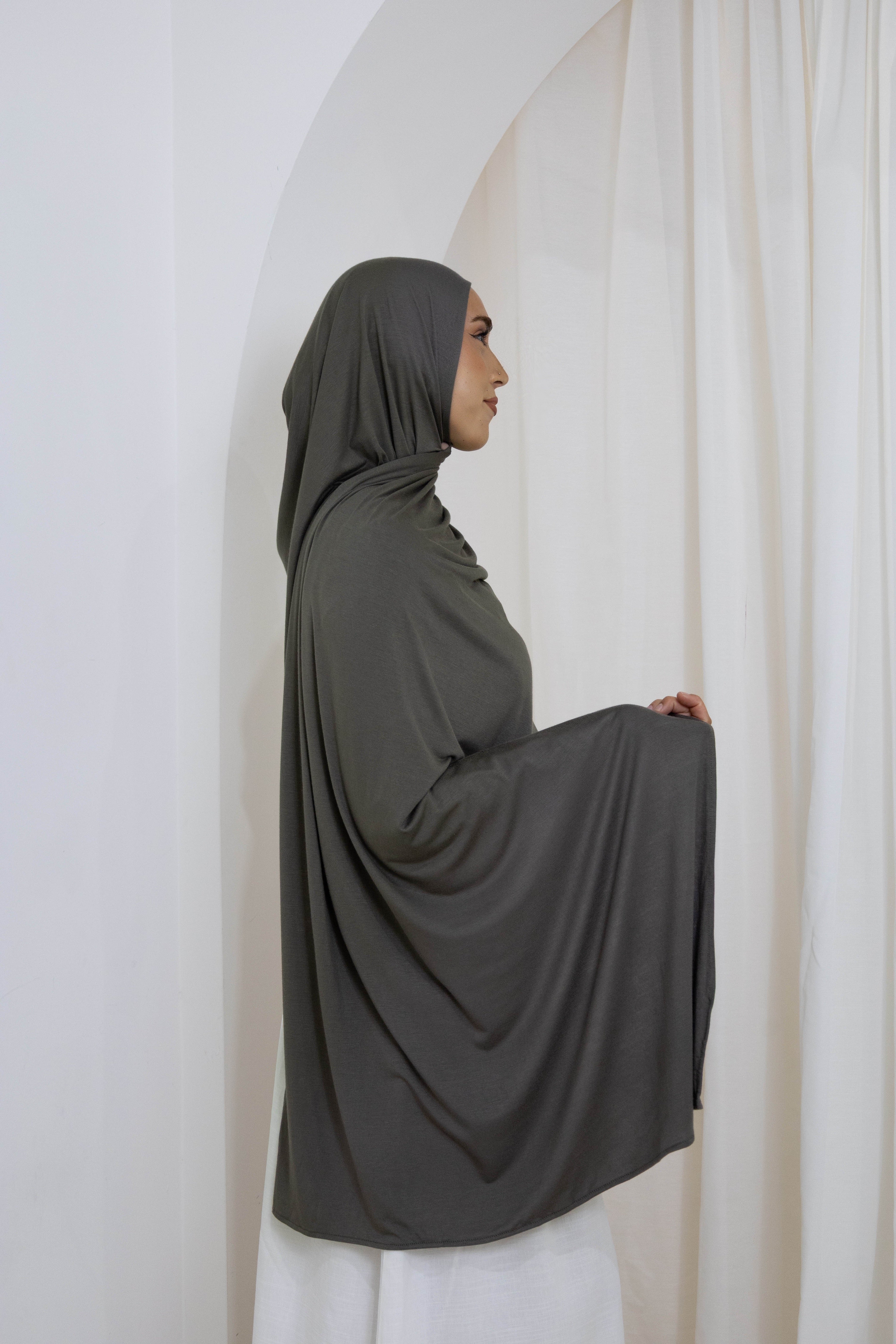Jersey Hijab Misty Moss with Matching Cap