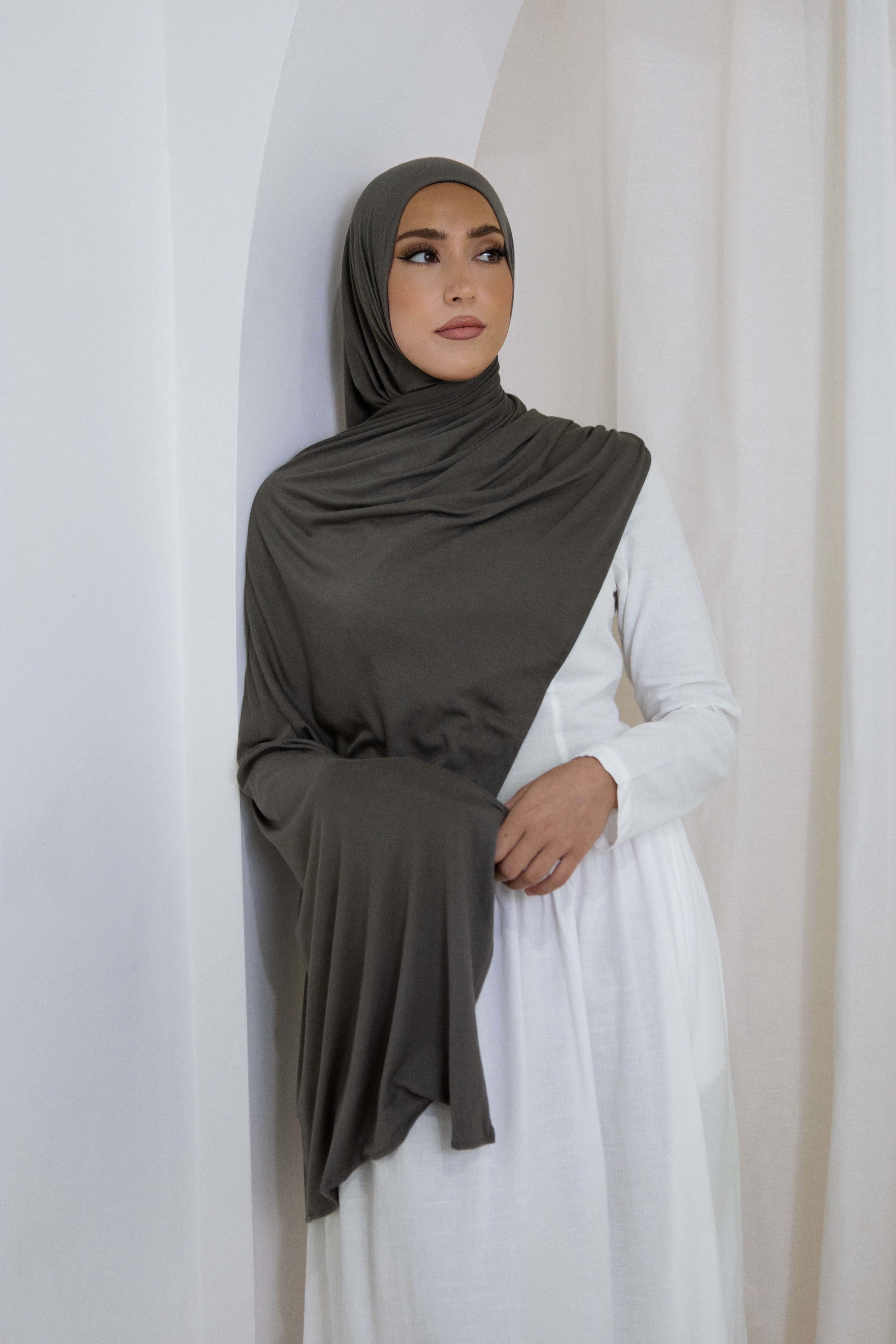 Jersey Hijab Misty Moss with Matching Cap